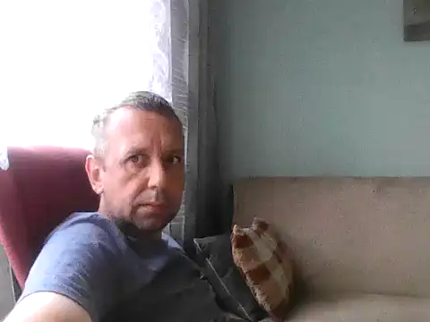 Snapshot of RafalekRozmarynowski81 chatting on 07-07-26, 05:10 RafalekRozmarynowski81 online show from 07-07-26, 05:10
