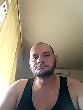 Snapshot of LazoView chatting on 06-17-26, 06:35 LazoView online show from 06-17-26, 06:35