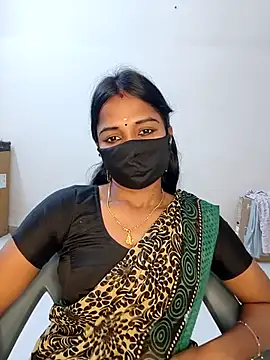 Snapshot of YALINITWO7_TAMIL chatting on 07-23-26, 01:19 YALINITWO7 TAMIL online show from 07-23-26, 01:19