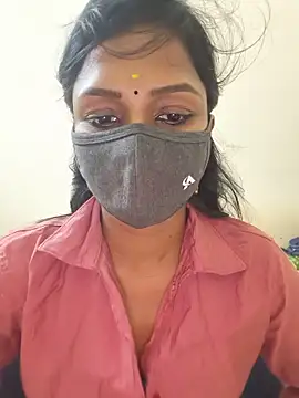 Snapshot of YALINITWO7_TAMIL chatting on 06-18-26, 01:38 YALINITWO7 TAMIL online show from 06-18-26, 01:38