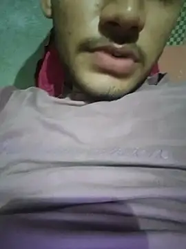 Snapshot of Adityasighn chatting on 08-05-26, 08:03 Adityasighn online show from 08-05-26, 08:03