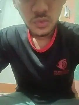 Snapshot of Adityasighn chatting on 07-17-26, 05:54 Adityasighn online show from 07-17-26, 05:54