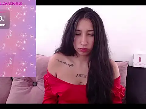 Snapshot of bonita333 chatting on 06-26-26, 06:03 bonita333 online show from 06-26-26, 06:03