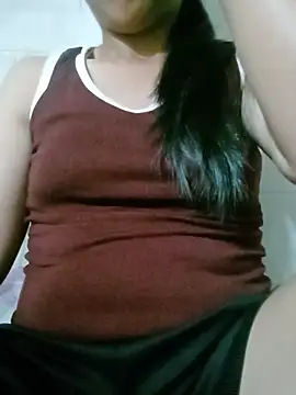 Snapshot of Helen-nn chatting on 06-15-26, 06:18 Helen-nn online show from 06-15-26, 06:18