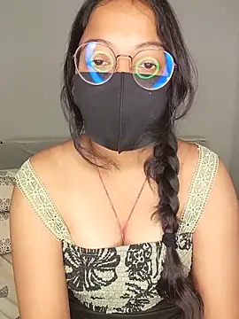 Snapshot of hottydisha chatting on 06-27-26, 03:34 hottydisha online show from 06-27-26, 03:34