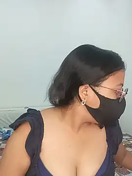 Snapshot of hottydisha chatting on 07-23-26, 03:48 hottydisha online show from 07-23-26, 03:48