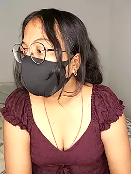 Snapshot of hottydisha chatting on 06-25-26, 02:09 hottydisha online show from 06-25-26, 02:09