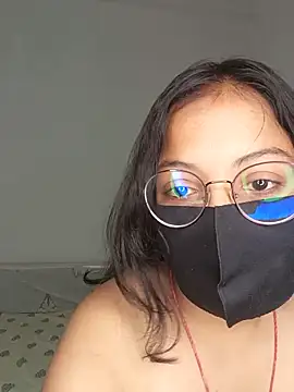 Snapshot of hottydisha chatting on 06-17-26, 02:22 hottydisha online show from 06-17-26, 02:22