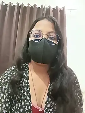 Snapshot of hottydisha chatting on 06-22-26, 02:50 hottydisha online show from 06-22-26, 02:50