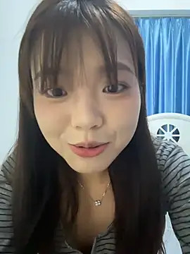 Snapshot of ela_sisi chatting on 06-15-26, 11:32 ela sisi online show from 06-15-26, 11:32