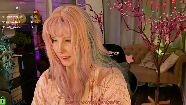 Snapshot of Candy-yeah chatting on 07-30-26, 05:12 Candy-yeah online show from 07-30-26, 05:12