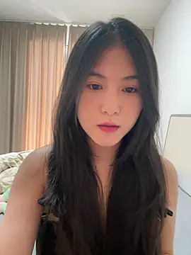 Snapshot of xiao-xiao-X chatting on 06-17-26, 06:46 xiao-xiao-X online show from 06-17-26, 06:46