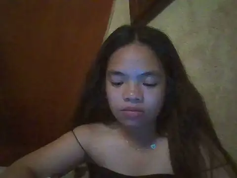 pretty gia online show from 07-08-26, 12:03