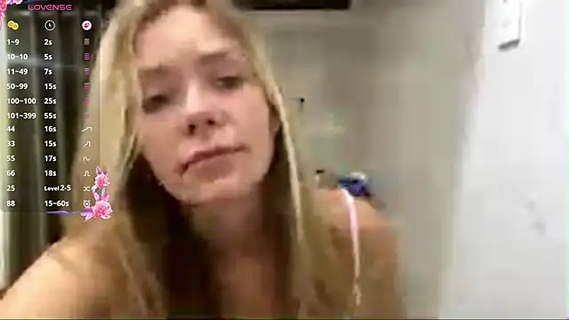 Snapshot of One_On_Mllion chatting on 07-25-26, 12:22 One On Mllion online show from 07-25-26, 12:22