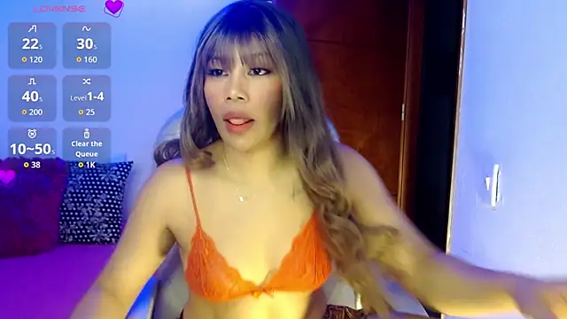 Snapshot of Emmy_Copland chatting on 07-15-26, 05:14 Emmy Copland online show from 07-15-26, 05:14