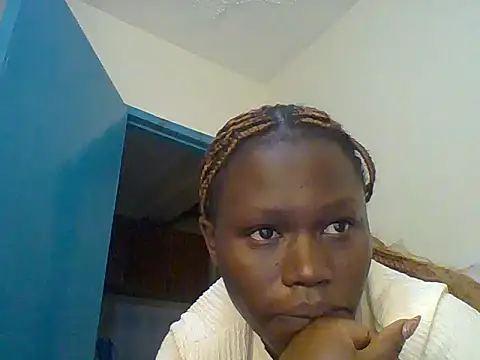 dewebony online show from 06-15-26, 04:28