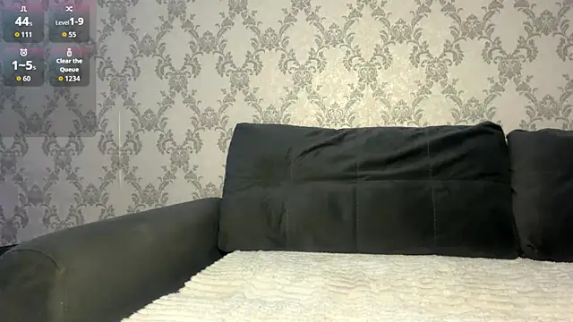 Snapshot of SweetEmber_ chatting on 07-29-26, 01:16 SweetEmber online show from 07-29-26, 01:16