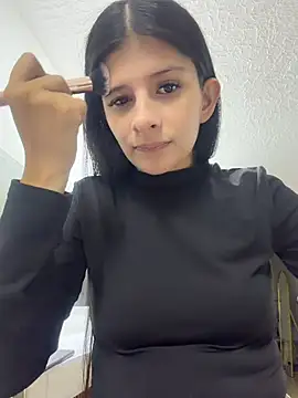 Mia Alanna online show from 06-24-26, 11:46