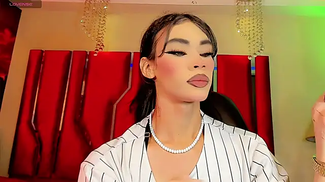 Snapshot of Dafnne-xxx chatting on 07-30-26, 08:30 Dafnne-xxx online show from 07-30-26, 08:30