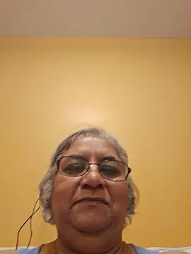 Snapshot of MistressRetribution chatting on 06-18-26, 02:43 MistressRetribution online show from 06-18-26, 02:43