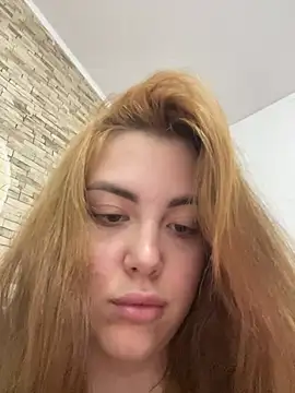 Snapshot of ariana_mivy chatting on 06-15-26, 06:40 ariana mivy online show from 06-15-26, 06:40