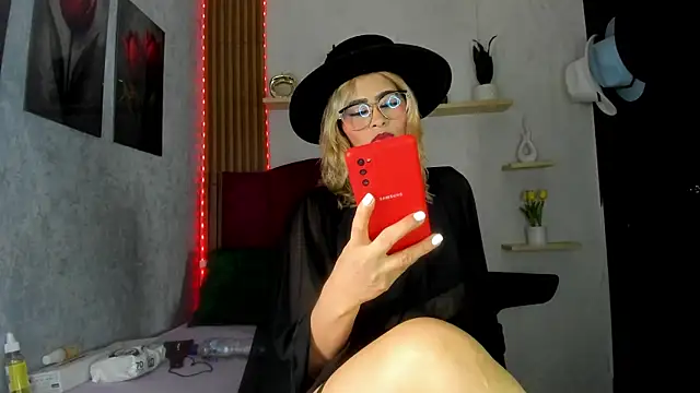 Snapshot of Rosse_depp chatting on 07-01-26, 01:22 Rosse depp online show from 07-01-26, 01:22