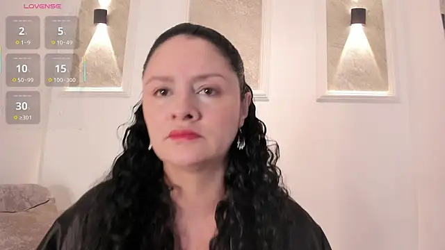 Snapshot of Rubby__Redd chatting on 08-03-26, 11:38 Rubby Redd online show from 08-03-26, 11:38