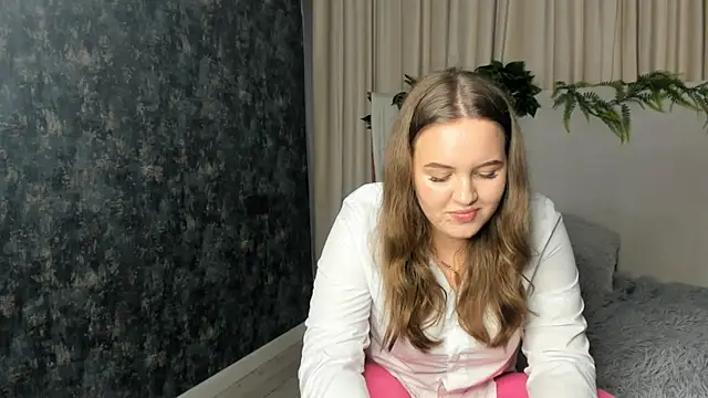 Snapshot of MissBadTiming chatting on 06-24-26, 05:44 MissBadTiming online show from 06-24-26, 05:44