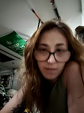 Snapshot of NeedyNina chatting on 07-28-26, 07:37 NeedyNina online show from 07-28-26, 07:37