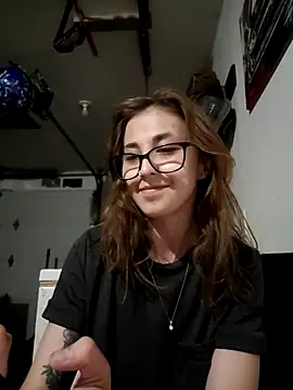 Snapshot of NeedyNina chatting on 07-10-26, 12:32 NeedyNina online show from 07-10-26, 12:32