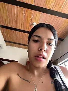 Lia-Rousee online show from 06-16-26, 06:52
