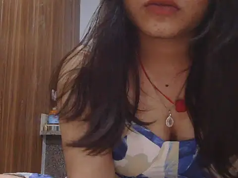 Aleena Singh online show from 06-17-26, 03:00