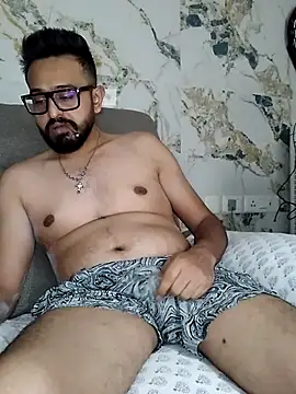 Snapshot of freakkydessi chatting on 07-31-26, 07:30 freakkydessi online show from 07-31-26, 07:30