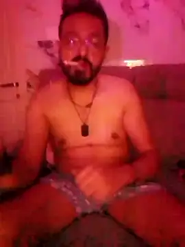 Snapshot of freakkydessi chatting on 06-18-26, 07:19 freakkydessi online show from 06-18-26, 07:19