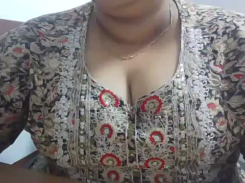 Snapshot of Sunhari_GirL_ chatting on 06-19-26, 05:13 Sunhari GirL online show from 06-19-26, 05:13