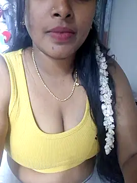 Snapshot of Tamil_Hot-Tattoo chatting on 06-18-26, 06:45 Tamil Hot-Tattoo online show from 06-18-26, 06:45