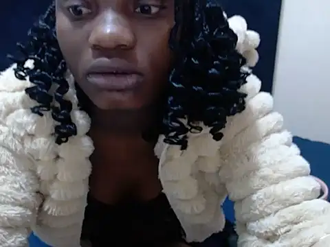 Snapshot of KinkyPetite18 chatting on 07-04-26, 08:10 KinkyPetite18 online show from 07-04-26, 08:10