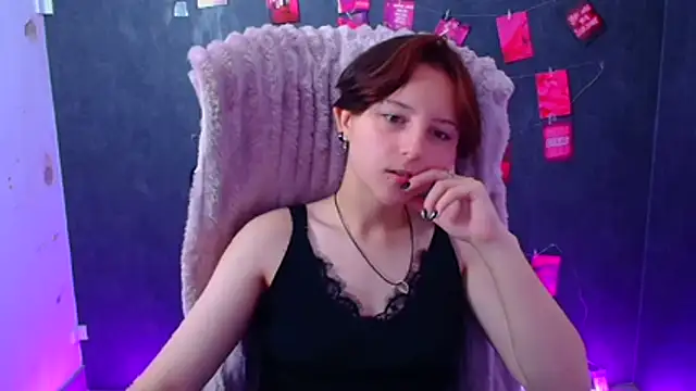 Snapshot of Dilara_Kiss_ chatting on 07-21-26, 11:33 Dilara Kiss online show from 07-21-26, 11:33