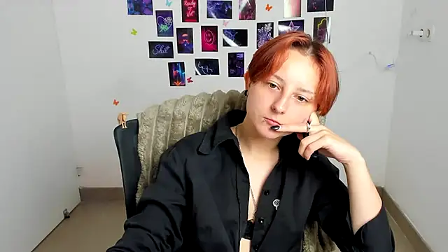Snapshot of Dilara_Kiss_ chatting on 07-06-26, 11:50 Dilara Kiss online show from 07-06-26, 11:50