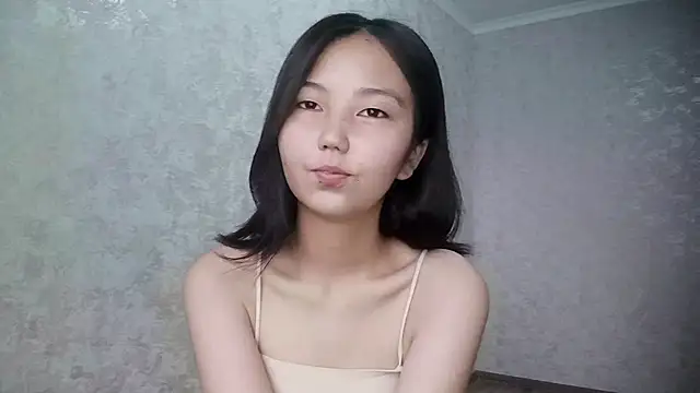 Snapshot of SusieSkepple chatting on 07-21-26, 12:06 SusieSkepple online show from 07-21-26, 12:06