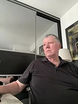 Snapshot of cumboy chatting on 01-29-25, 12:02 cumboy online show from 01-29-25, 12:02