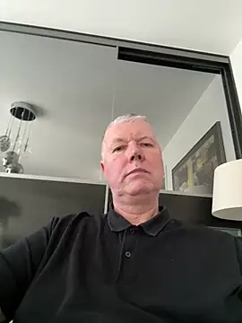 Snapshot of cumboy chatting on 12-02-24, 11:18 cumboy online show from 12-02-24, 11:18