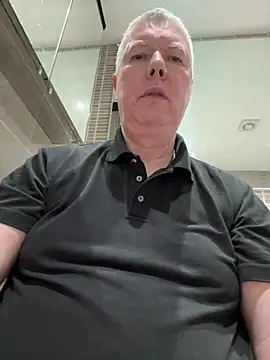 Snapshot of cumboy chatting on 03-22-25, 01:08 cumboy online show from 03-22-25, 01:08