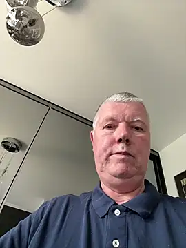 Snapshot of cumboy chatting on 06-16-26, 11:54 cumboy online show from 06-16-26, 11:54