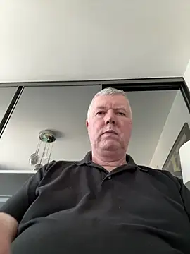 Snapshot of cumboy chatting on 03-03-25, 11:44 cumboy online show from 03-03-25, 11:44