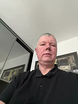 Snapshot of cumboy chatting on 01-08-25, 12:26 cumboy online show from 01-08-25, 12:26