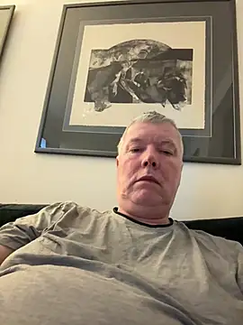 Snapshot of cumboy chatting on 03-01-25, 11:15 cumboy online show from 03-01-25, 11:15