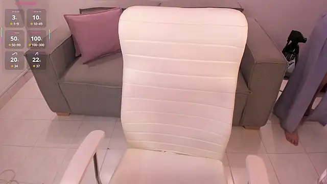 Nayla Luxe online show from 07-13-26, 12:37