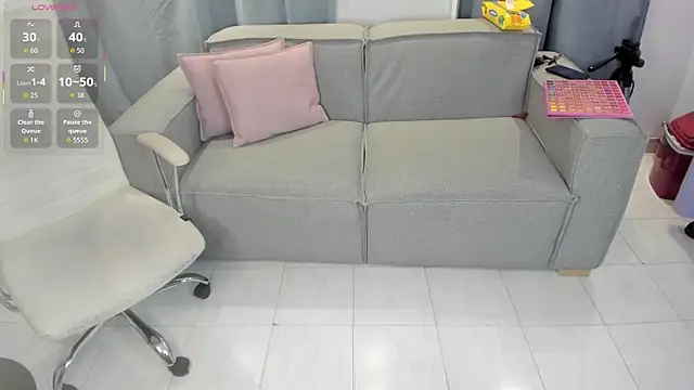 Nayla Luxe online show from 07-09-26, 12:04