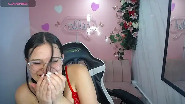 Lia Rose ch online show from 08-04-26, 03:11